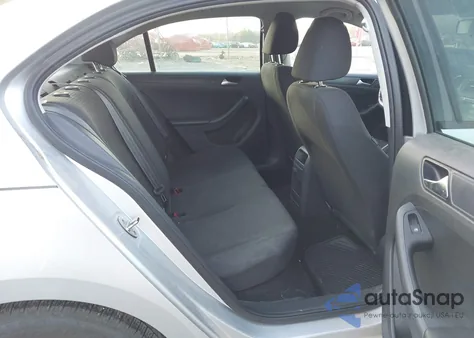 2016 Volkswagen Jetta 1.4T S из США, поврежденный, VIN 3VW167AJ1GM307331